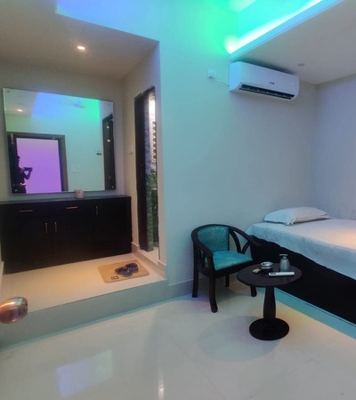 Room 4